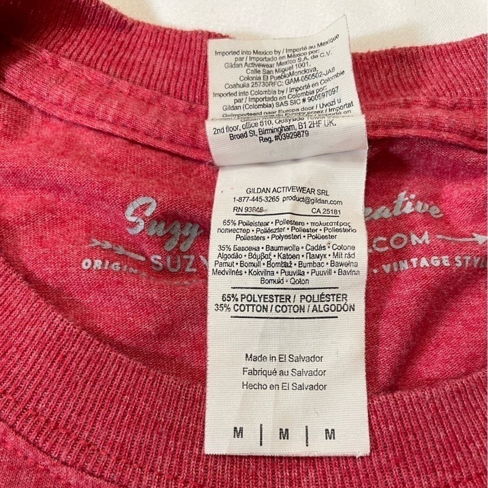 Gildan size medium red Junkin, pickin, paintin shabby chick t-shirt. - Picture 7 of 7